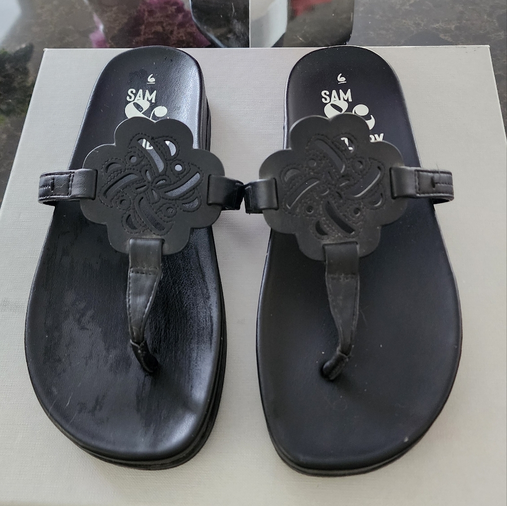 Black Sandals